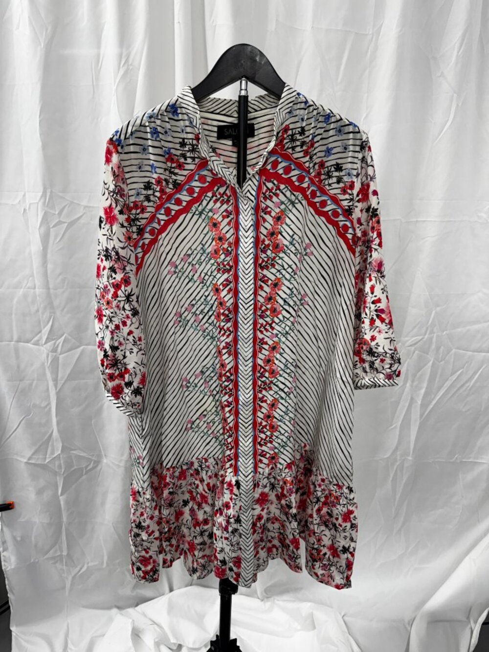 SALONI Silk Floral Button Front Knee Length Dress White, Black & Pink Sz 10 - Picture 2 of 16